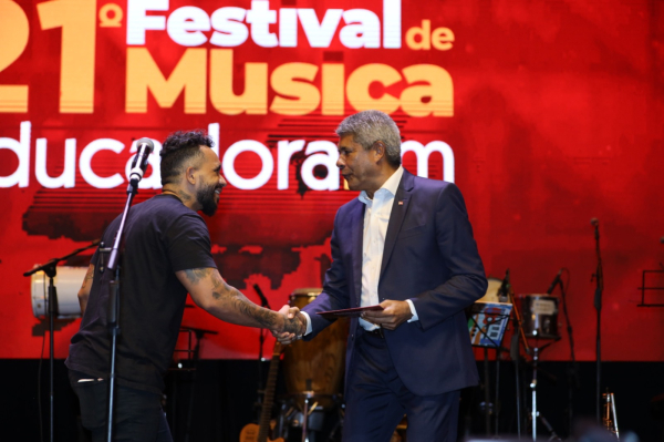 Festival de Música da Rádio Educadora FM incentiva talentos baianos com premiação de R$ 200 mil