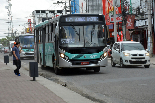 64 linhas de ônibus atenderão à demanda durante a Micareta