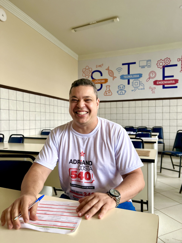 Adriano Costa é eleito presidente do PT de Feira com maior votação da história
