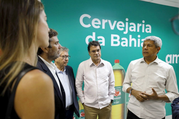 Ambev investe R$ 75 milhões e inaugura nova linha de refrigerante em sua fábrica da Bahia 