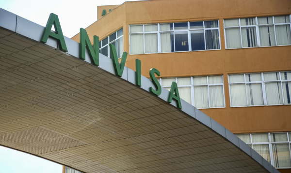 Anvisa dá 15 dias para Saúde esclarecer informações sobre autotestes