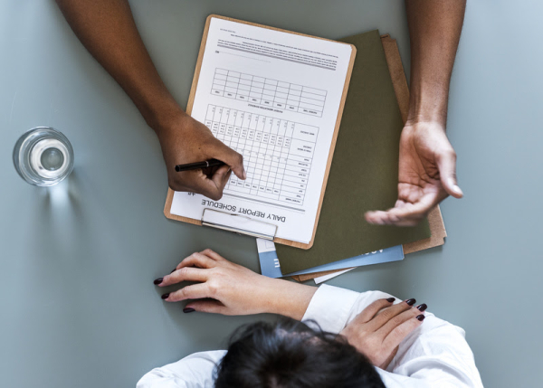 Avanços no diagnóstico contribuem para prevenção e tratamentos mais eficientes  de câncer de mama e de colo uterino