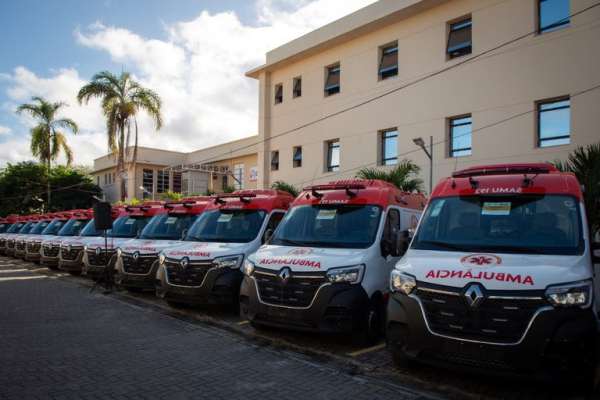 Bahia recebe 55 novas ambulâncias do SAMU 192