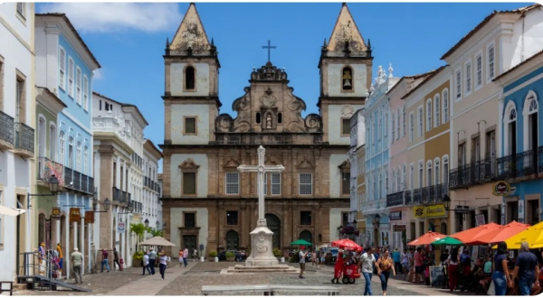 Bahia tem mais estabelecimentos religiosos do que de saúde e ensino juntos, aponta IBGE