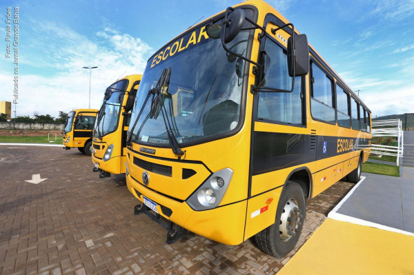 Bahia já pode comprar ônibus escolares pelo programa Caminho da Escola para 2022