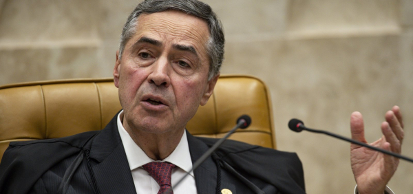 Barroso nega pedido do TCU para suspender pagamento extra de R$ 1 bi a juízes