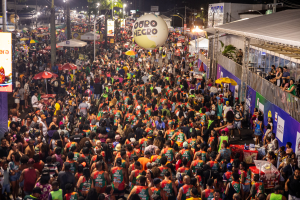 Bloco Quixabeira celebra 15 anos de resistência e samba de roda na Micareta de Feira