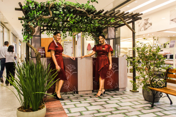 Boulevard Shopping celebra o Dia dos Namorados com sorteio de viagem e promoção de vinho para clientes