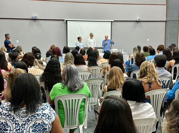 Café marca boas-vindas a Pablo Roberto, novo Secretário da Educação de Feira de Santana