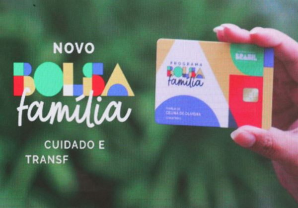 Caixa paga novo Bolsa Família a beneficiários com NIS de final 4