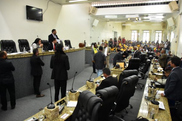 Câmara pode tornar nulo decreto que designa procuradora interina em Feira de Santana