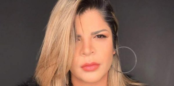 Cantora Paula Mattos se assume gay e revela que é casada com uma mulher há nove anos; veja vídeo