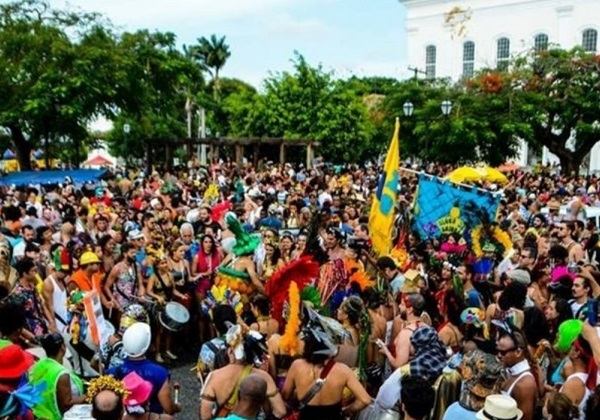 Carnaval 2025 deve afetar pagamentos de salários e aposentadorias do INSS; veja calendário