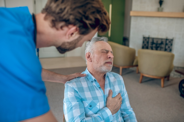 Casos de infarto aumentam no Brasil, especialmente no inverno