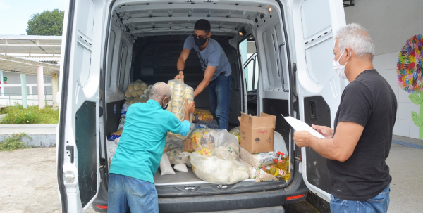 Cem por cento das escolas municipais estão abastecidas com merenda