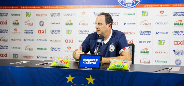 Ceni enaltece triunfo diante do Cruzeiro e elogia reservas: 