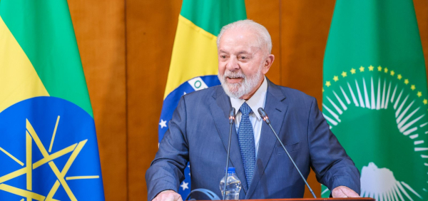 Com 113 assinaturas, pedido de impeachment de Lula não deve ser aprovado pela Câmara
