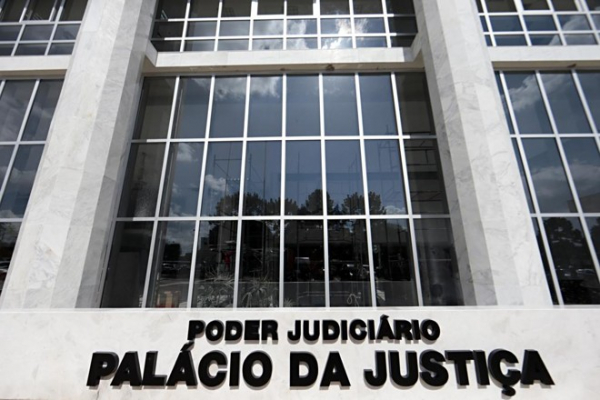 Com nova resolução, juízes do Paraná poderão ganhar mais e trabalhar menos