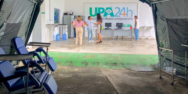 Combate à dengue: Tenda de hidratação é implantada na UPA Mangabeira