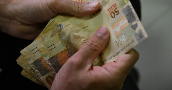 Começa sábado! Veja novas regras para o saque-aniversário do FGTS