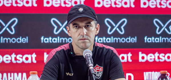 Condé elogia atuação do Vitória contra a Juazeirense: 