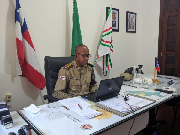 Coronel PM Nilton Paixão participa de videoconferência com unidades do CPRL