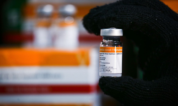Covid-19: mais de 14 milhões estão com segunda dose da vacina atrasada