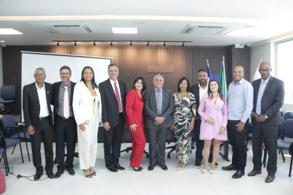CRCBA empossa nova diretoria e conselheiros durante cerimônia em Salvador