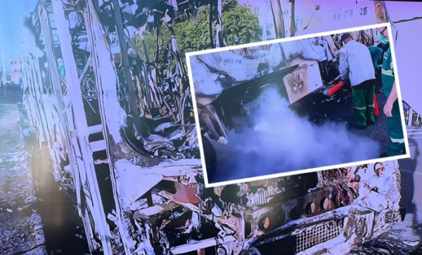 Criminosos incendeiam ônibus em avenida principal de Sussuarana