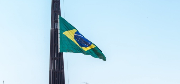 Datafolha: Orgulho de ser brasileiro cai para 74% e vergonha sobe para 24%
