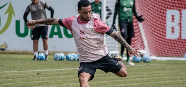 De olho na liderança da Série B, Vitória recebe o Botafogo-SP nesta sexta