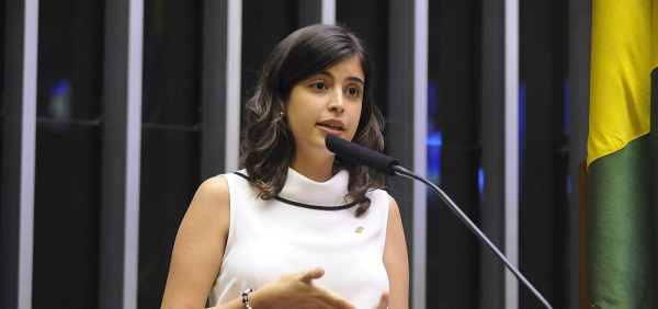 Deputada Tabata Amaral sofre tentativa de assalto no centro de SP