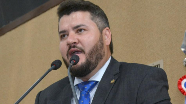 Deputado Junior Muniz luta em prol do setor de eventos