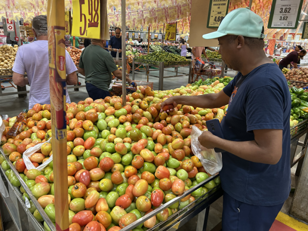 Em agosto, a Cesta Básica de Salvador apresentou redução de 3,20%