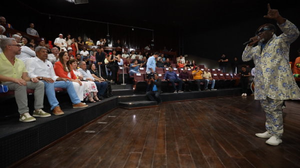 Em Juazeiro, Governo do Estado reabre Centro de Cultura João Gilberto com programação diversa