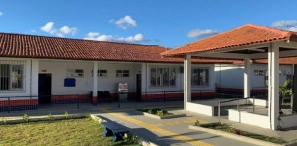 Escolas estaduais baianas recebem investimento de mais de R$ 22,1 milhões para modernização
