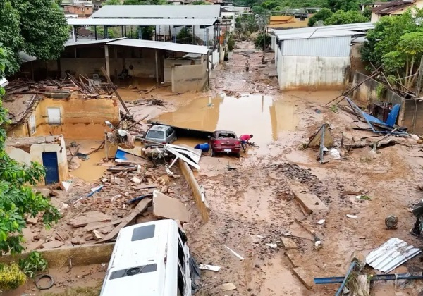 Espírito Santo anuncia medidas para atender afetados pelas chuvas