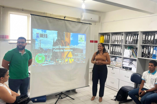 Fiscais da Semmam são capacitados em oficina sobre identificação botânica da flora de Feira de Santana