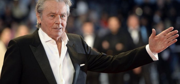 Galã do cinema francês, Alain Delon morre aos 88 anos