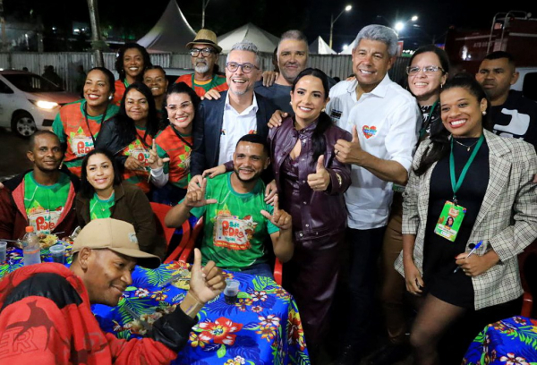 Governador Jerônimo prestigia São Pedro de Ipiaú e reforça apoio à cultura baiana