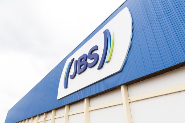 JBS inaugura duas fábricas de alimentos de valor agregado 