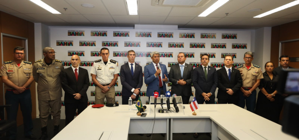 Jerônimo Rodrigues anuncia mudanças nos comandos de forças da Segurança Pública do estado