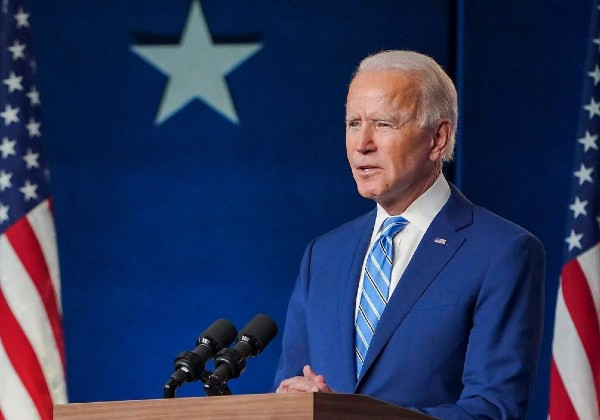 Joe Biden parabeniza Lula pela eleição
