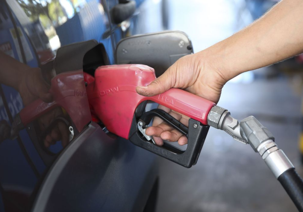 Junho tem recorde na disparidade de preço da gasolina