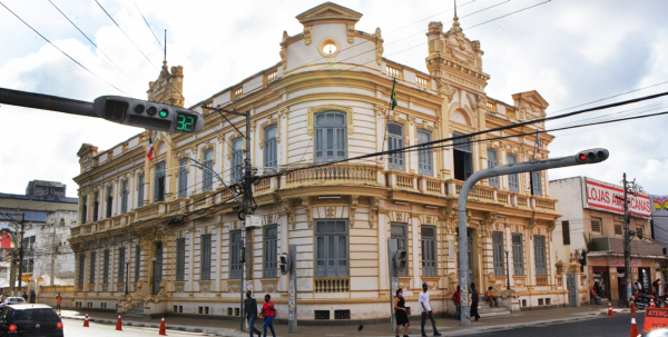 Justiça revoga multa e extingue processo da Defensoria do Estado contra a Prefeitura