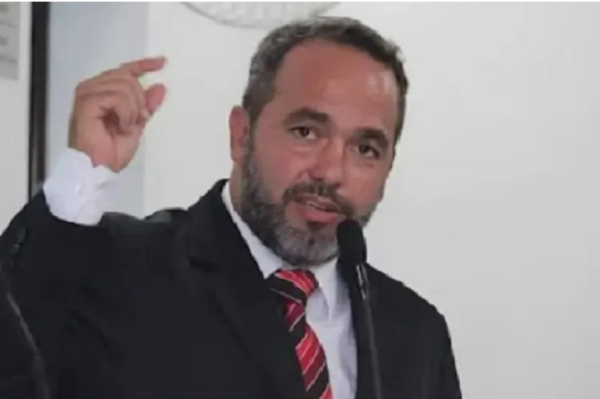 Justiça vai julgar prefeito de São Félix por abuso de poder