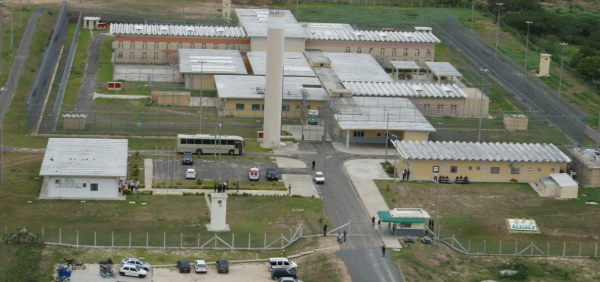 Justiça volta atrás e cancela transferência de detentos para presídio de Feira de Santana