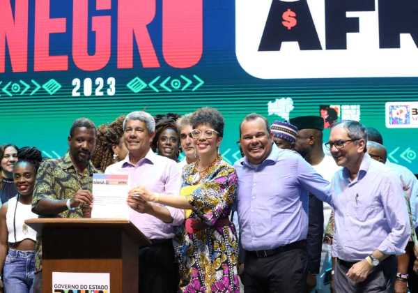 Lei que veda contratação de condenados por racismo é sancionada pelo governador