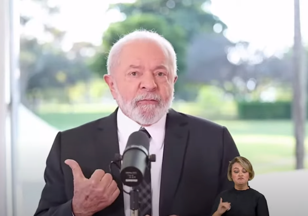 Lula manda avisar Centrão que 