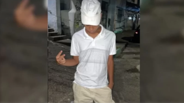 MAIS DE 10 BANDIDOS! CV cerca e ataca guarnições da PM no Vale das Pedrinhas